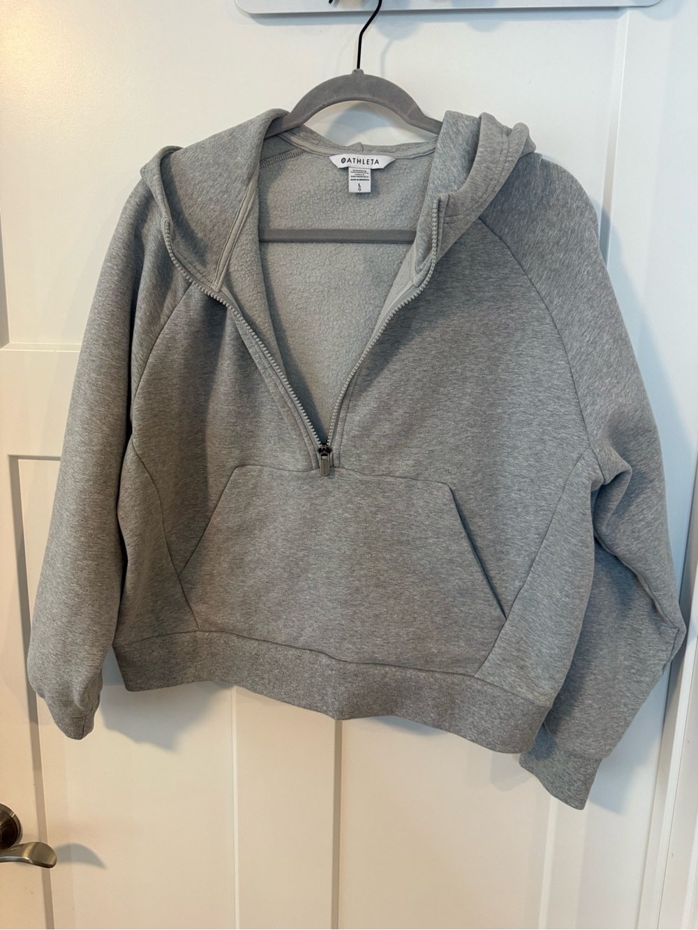 Athleta Women’s Gray Half-Zip Hoodie Sweatershirt like new size L